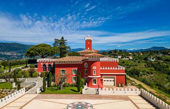 Château néo-toscan avec vue panoramique sur Nice pour des évènements