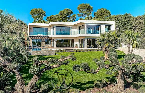 Villa contemporaine à Mougins