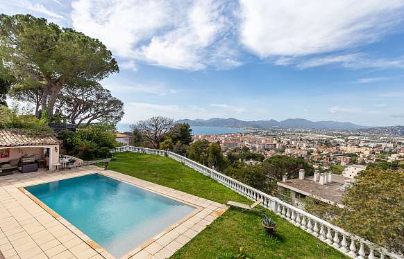 Comfortable villa to lease in Cannes