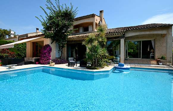 House in Juan les Pins with pool and tennis