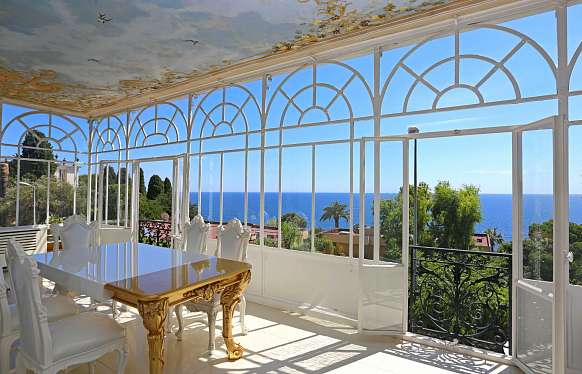 Rent apartment Belle Epoque close to the sea in Cap d’Ail