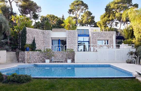 Sea View Villa in Roquebrune-Cap-Martin, Near Monaco