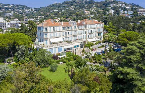 Luxueux 3 pièces à Cannes Basse Californie avec vue mer