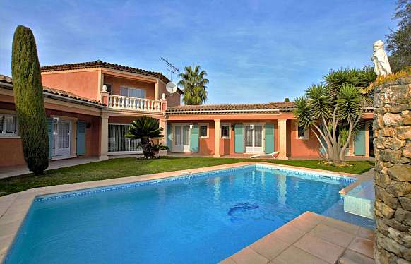 Rent house Provençal in Mougins