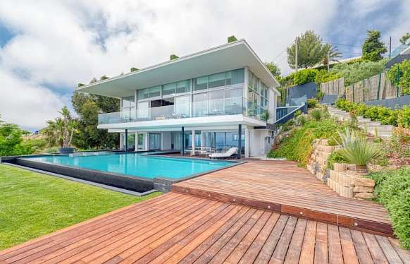 Villa de style californien à Cannes avec vue sur la mer