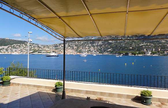 Location d'appartement vue mer à Saint-Jean-Cap-Ferrat