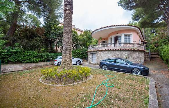 Maison à rénover en plein cœur de Saint-Jean-Cap-Ferrat