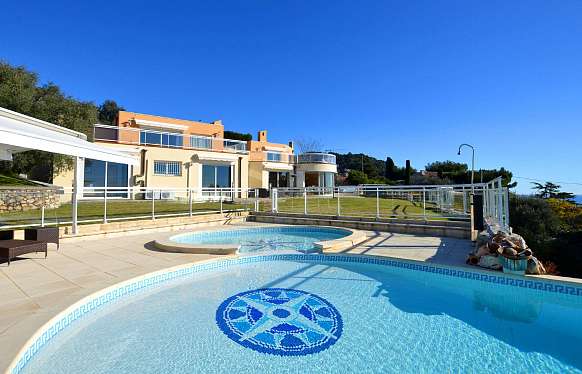 Villa for rent in Villefranche-sur-Mer