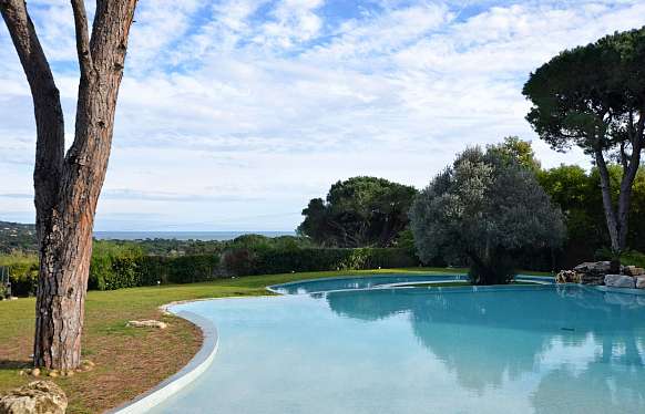 Luxurious sea view villa at Saint Tropez