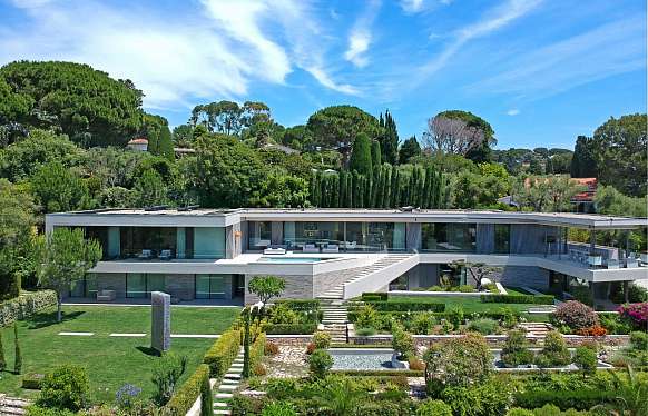 Panoramic Sea Views from New Villa in Prestigious Cap d'Antibes